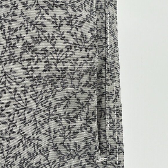 Maresia Men's Bermuda Board Shorts Gray Floral Stripe Size 48 US size 38 Casual - Picture 7 of 8